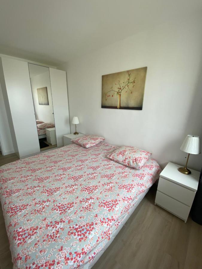 Grand Appartement Courbevoie Paris Kültér fotó
