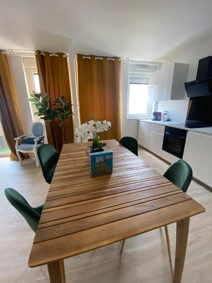 Grand Appartement Courbevoie Paris Kültér fotó